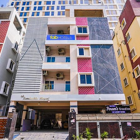 Fabhotel Perams Grand Inn - Hitech City Hyderabad Exteriör bild